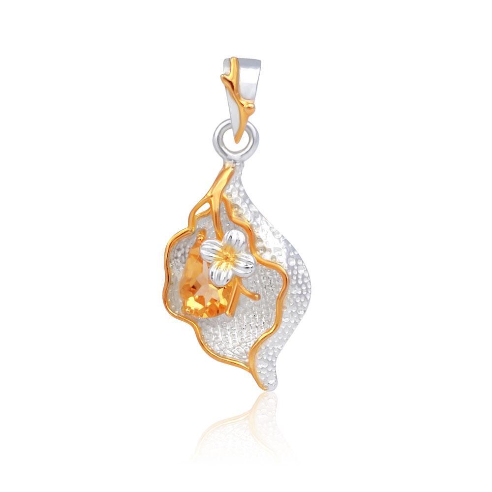 Sikkawala 925 Sterling Silver White Silver Flora Fauna Design Locket For Girls 3000437-1