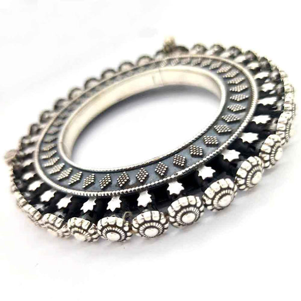 Sikkawala 925 Sterling Silver Oxidised Black Silver Tribal Inspired Kada For Women 3000712-1