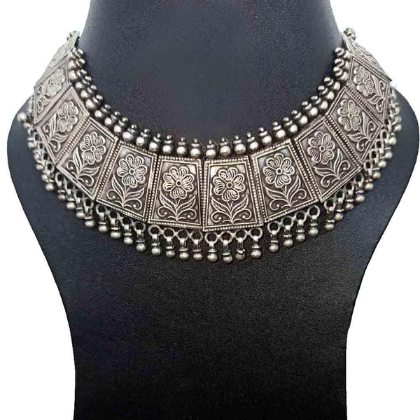 Sikkawala 925 Sterling Silver Oxidised Black Silver Tribal Inspired  Necklace Set For Women 3000734-1